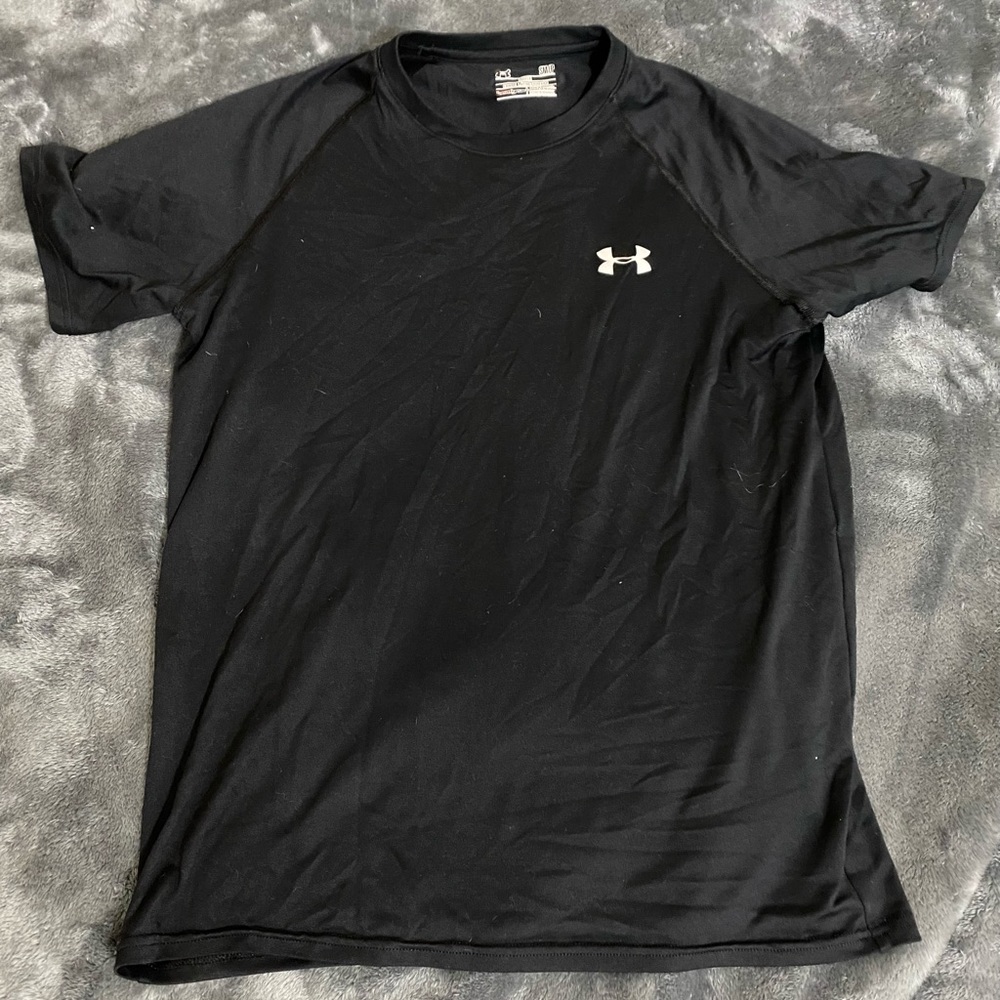 mens shirt under armor